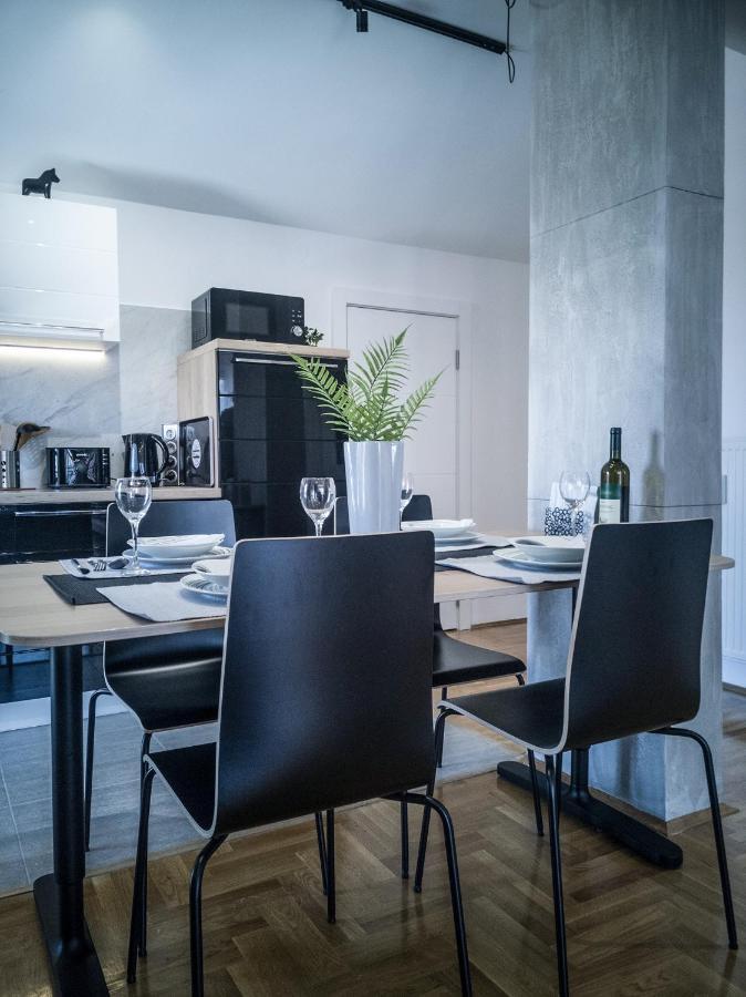 Raw Industrial City Apartment Subotica Exterior photo