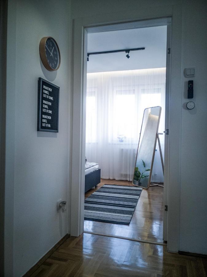 Raw Industrial City Apartment Subotica Exterior photo
