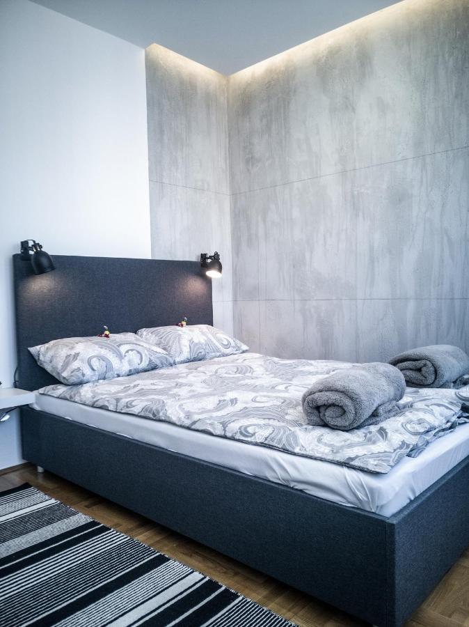 Raw Industrial City Apartment Subotica Exterior photo